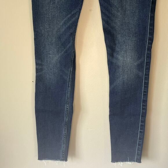 Abercrombie & Fitch Dark Wash High Rise The Jean Legging Size 27 / 4S - Picture 10 of 12